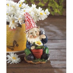 GARDENING GNOME SOLAR STATUE